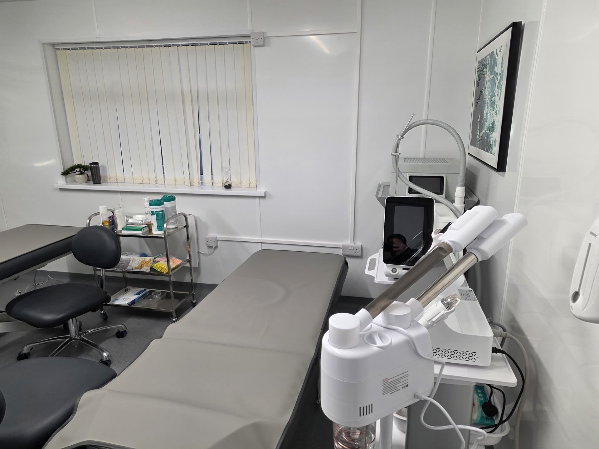Treatment Room with IPL Devices